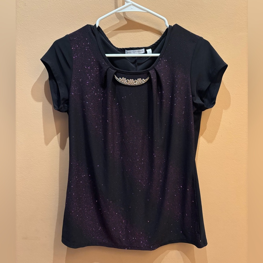 Notations Elegant Black and Purple Sparkling Womens Short Sleeve Top Size Small